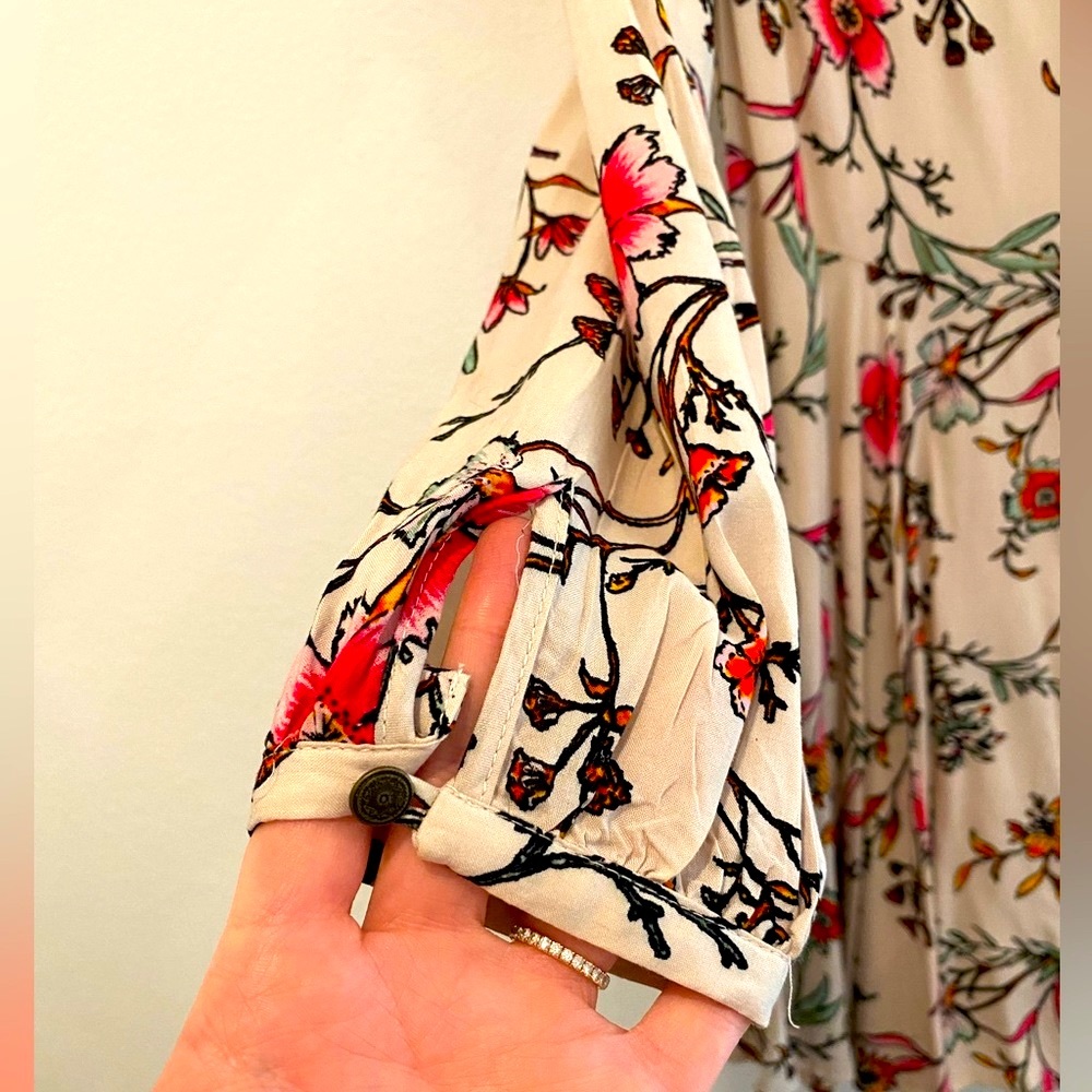 Urban Outfitters Floral Dress - Picture 7 of 7